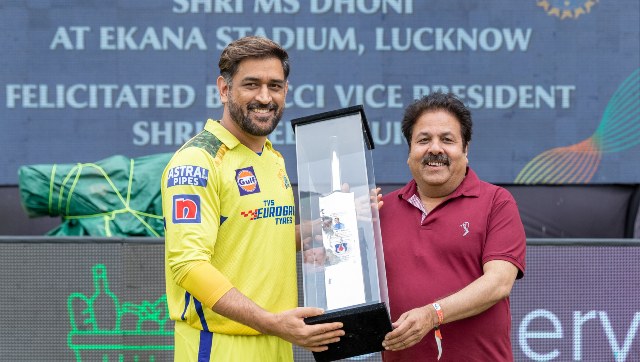 IPL 2023: MS Dhoni felicitated in Lucknow ahead of LSG-CSK match; watch video IPL 2023: MS Dhoni felicitated in Lucknow ahead of LSG-CSK match; watch video