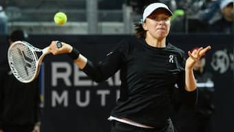 French Open: Iga Swiatek's title defence on knife edge after injury in Rome