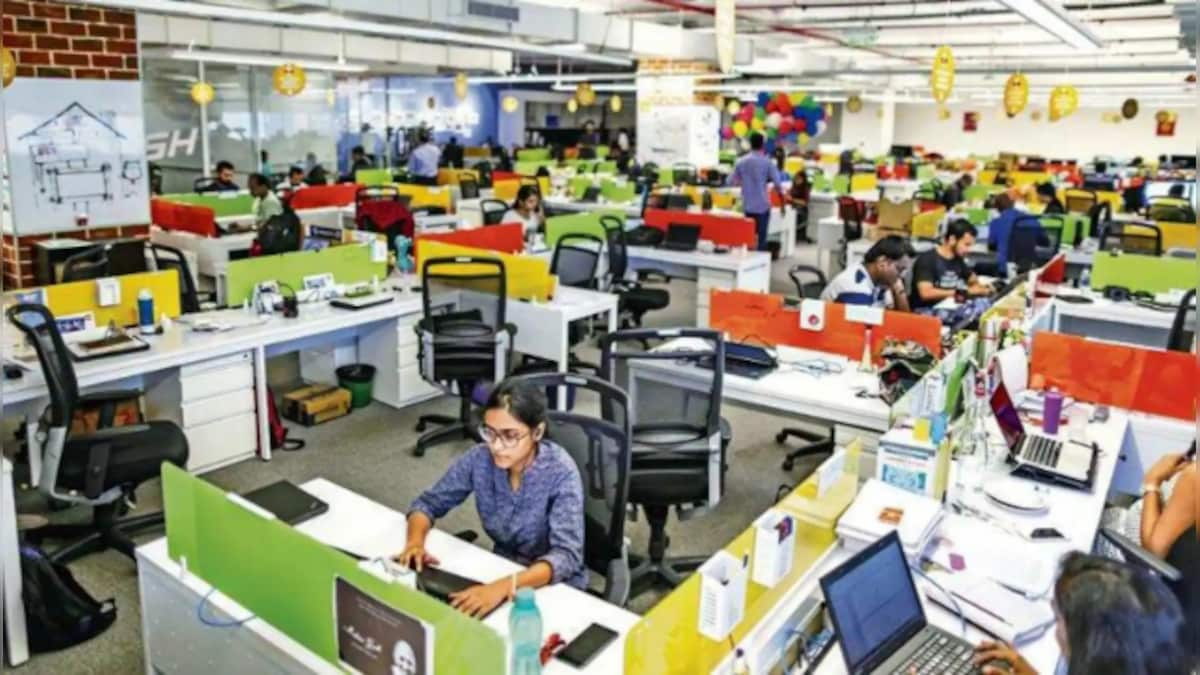 Indian IT sector to reduce college hiring by 40%, will prioritise last year’s offers first