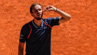 Madrid Open: Daniil Medvedev squeezes past Alexander Shevchenko to reach fourth round