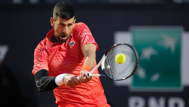 Italian Open: Sluggish Novak Djokovic battles to win, Iga Swiatek makes perfect start Italian Open: Sluggish Novak Djokovic battles to win, Iga Swiatek makes perfect start