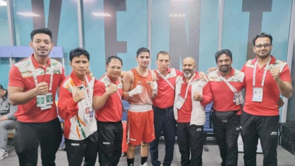 Men's World Boxing Championships: Sachin Siwach makes winning start on debut; Two other Indians bow out