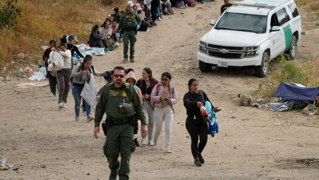 US Supreme Court dismisses lawsuit on Title 42 border expulsions US Supreme Court dismisses lawsuit on Title 42 border expulsions