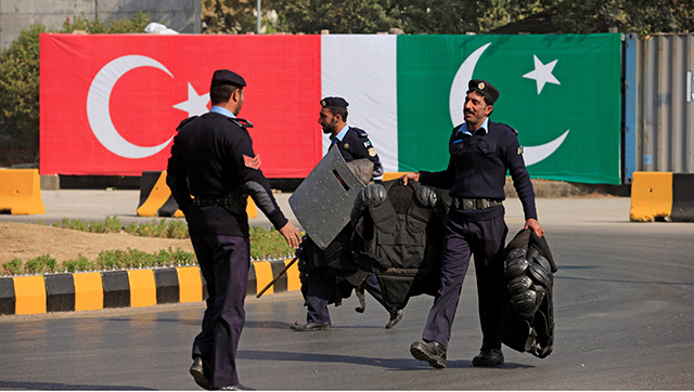 Turkey-Pakistan ties thrive as trade pact comes into force Turkey-Pakistan ties thrive as trade pact comes into force