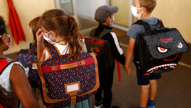 Now, this US School bans students' backpacks over gun fear Now, this US School bans students' backpacks over gun fear