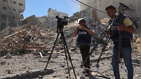 Israel blocks foreign journalists from entering Gaza