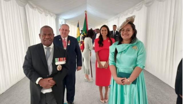 Papua New Guinea foreign minister's daughter splurges riches, shows off on social media; father resigns after outrage Papua New Guinea foreign minister's daughter splurges riches, shows off on social media; father resigns after outrage
