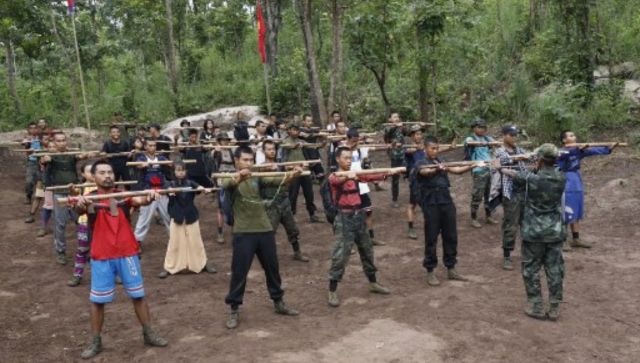 ‘A sign of weakness’: Myanmar’s junta offers 7.5 million kyats to rebels in exchange for their weapons ‘A sign of weakness’: Myanmar’s junta offers 7.5 million kyats to rebels in exchange for their weapons