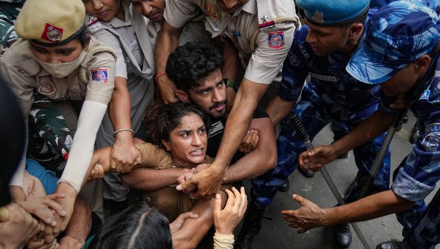 Wrestlers' protest: Delhi Police registers FIR against protesting wrestlers on charges of ‘rioting’ Wrestlers' protest: Delhi Police registers FIR against protesting wrestlers on charges of ‘rioting’