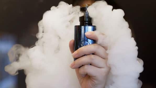 Australia announces sweeping crackdown on vaping