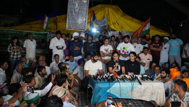 Wrestlers' Protest: Grapplers to go ahead with 'peaceful' march to new Parliament building Wrestlers' Protest: Grapplers to go ahead with 'peaceful' march to new Parliament building