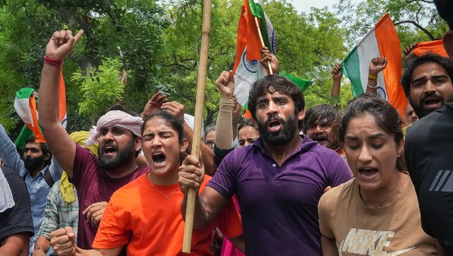 Wrestlers' Protest: Neeraj Chopra calls for 'better way' to deal with protesting grapplers Wrestlers' Protest: Neeraj Chopra calls for 'better way' to deal with protesting grapplers