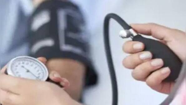 Left or right arm? Measure your blood pressure right!