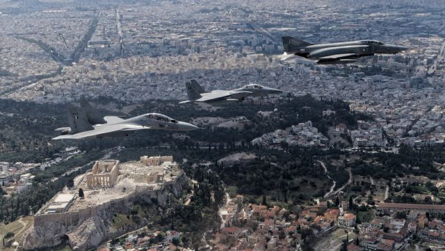 WATCH: IAF puts up spectacular show in fly past over ancient Greek monuments WATCH: IAF puts up spectacular show in fly past over ancient Greek monuments