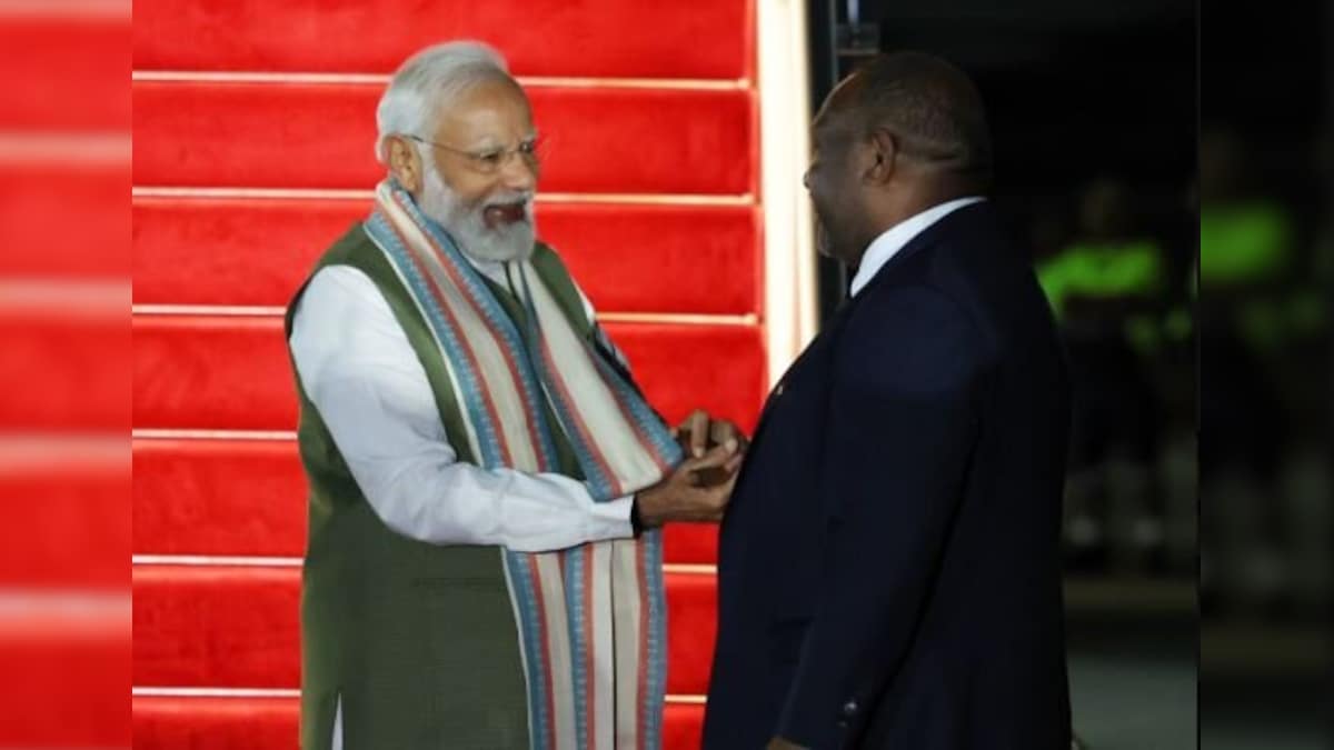 WATCH: Papua New Guinea prime minister touches PM Modi's feet on his arrival