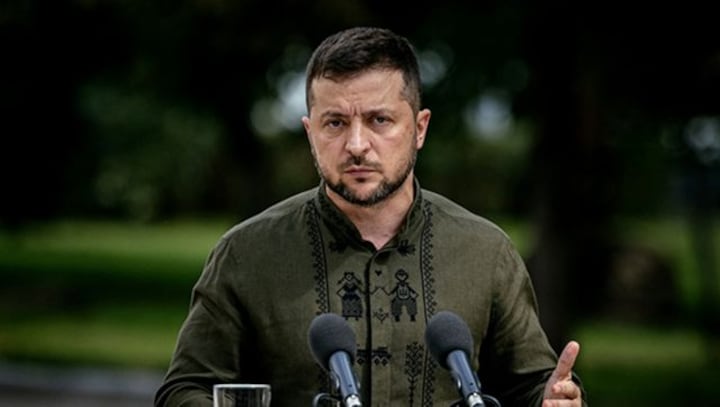 Zelenskyy says slow weapons delivery delayed Ukraine's counteroffensive