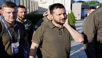 Zelenskyy charts out new plan for frontlines, asks Ukrainian army to push Russian forces by 500m everyday