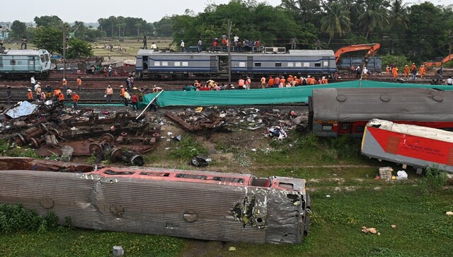 Love poems found scattered on tracks of Odisha train accident site Love poems found scattered on tracks of Odisha train accident site