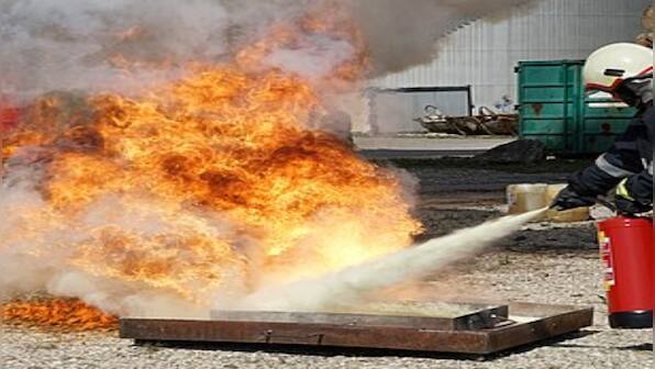 Pregnant bus driver evacuates students moments before vehicle catches fire