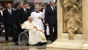 Pope condemns 'unjustifiable' assassination of Ecuadorian presidential candidate