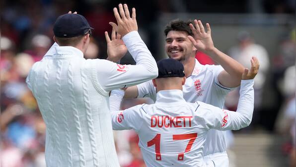 Ashes 2023: England players, Lord's turns red to mark 'Red for Ruth' day