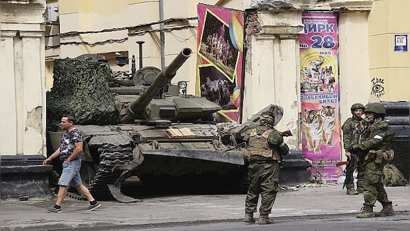 Why Wagner chief Yevgeny Prigozhin's presence in Belarus is seen as a threat