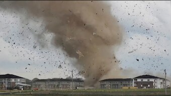At least one dead, dozens of homes damaged after storms hit US Midwest and South