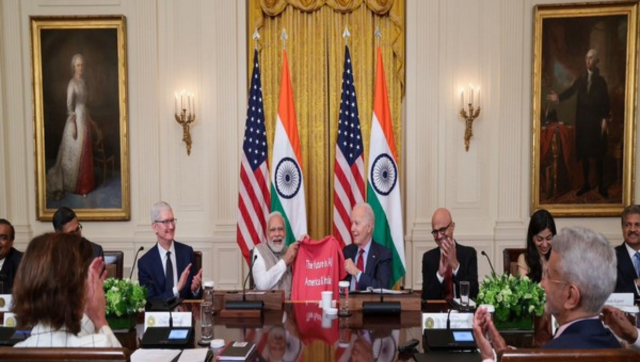"The future is AI-America and India": Biden's special T-Shirt gift highlights PM Modi's quote "The future is AI-America and India": Biden's special T-Shirt gift highlights PM Modi's quote