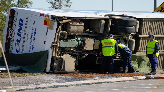 10 killed in Australia wedding bus crash, driver arrested 10 killed in Australia wedding bus crash, driver arrested
