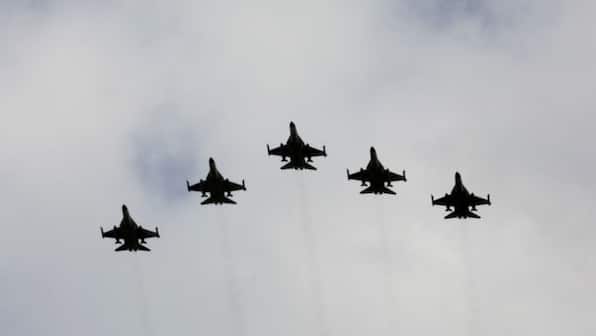 11 Chinese aircraft crossed Taiwan Strait median line, says Taiwan