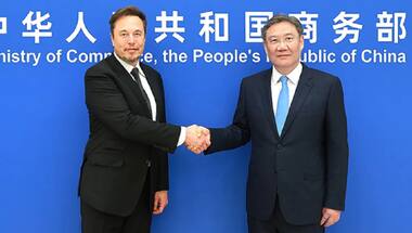 Is Elon Musk going to compromise Twitter for his business prospects in China?