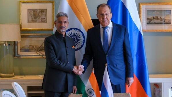 EAM Jaishankar meets Russian counterpart Sergey Lavrov during BRICS summit