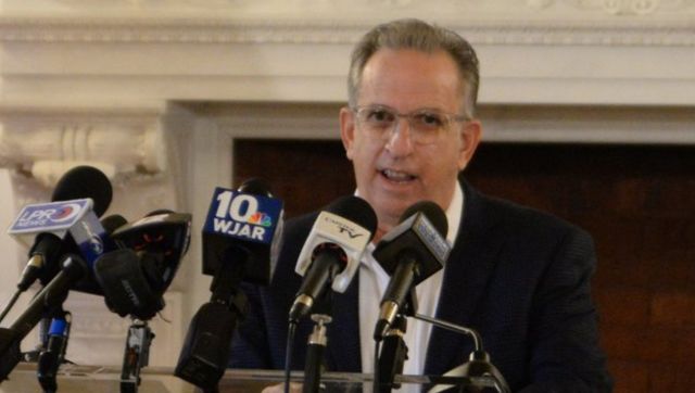 US senator arrested after keying car with 'Biden sucks' sticker US senator arrested after keying car with 'Biden sucks' sticker