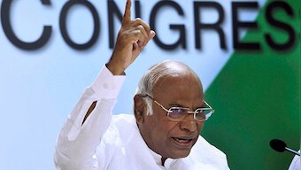 Sachin Pilot fiasco exposes real face of Congress but time is running out for Mallikarjun Kharge