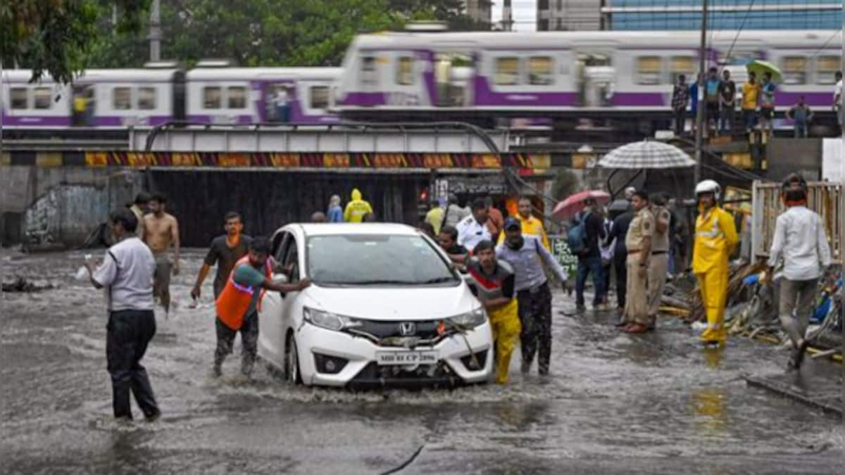 Monsoon advances to more states in India, covers Delhi, Mumbai at same time