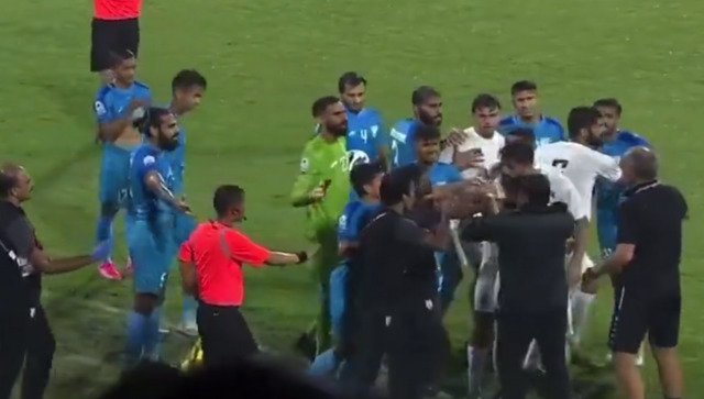 SAFF Championship 2023: Igor Stimac shown red card after things heat up during India vs Pakistan clash SAFF Championship 2023: Igor Stimac shown red card after things heat up during India vs Pakistan clash