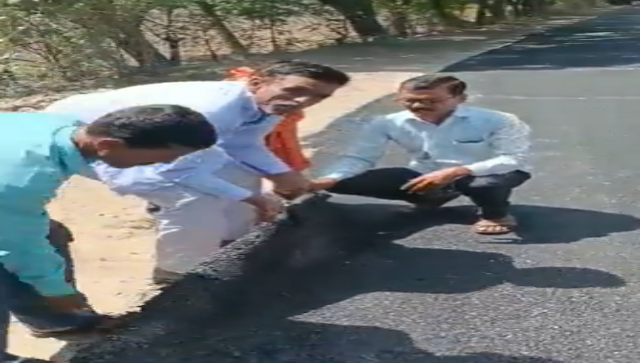 Watch: Maharashtra villagers lift newly-made road with bare hands Watch: Maharashtra villagers lift newly-made road with bare hands