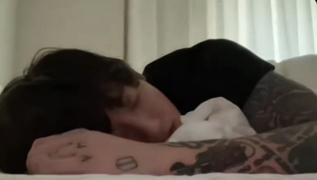 Sleep Streaming is REAL: BTS Jungkook dozes off amid live broadcast, 6 million watch for 21 minutes Sleep Streaming is REAL: BTS Jungkook dozes off amid live broadcast, 6 million watch for 21 minutes