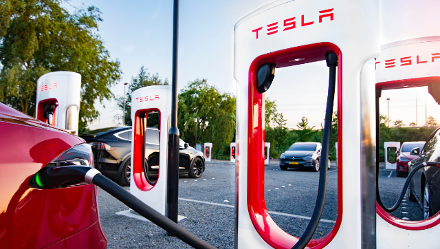 The US-Canada EV industry is all set to adopt Tesla’s charging port and tech as standard The US-Canada EV industry is all set to adopt Tesla’s charging port and tech as standard
