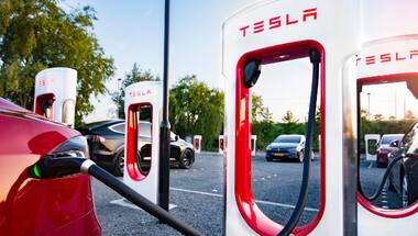 The US-Canada EV industry is all set to adopt Tesla’s charging port and tech as standard