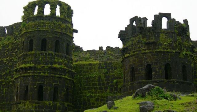 350 years of Shivaji Maharaj's coronation: History of Raigad Fort where he was coronated 350 years of Shivaji Maharaj's coronation: History of Raigad Fort where he was coronated