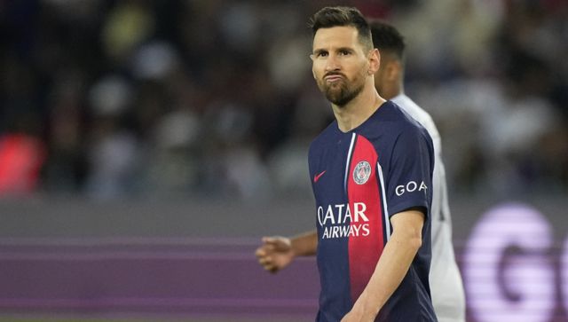 Al Hilal officials in Paris to seal Lionel Messi deal: Sources Al Hilal officials in Paris to seal Lionel Messi deal: Sources