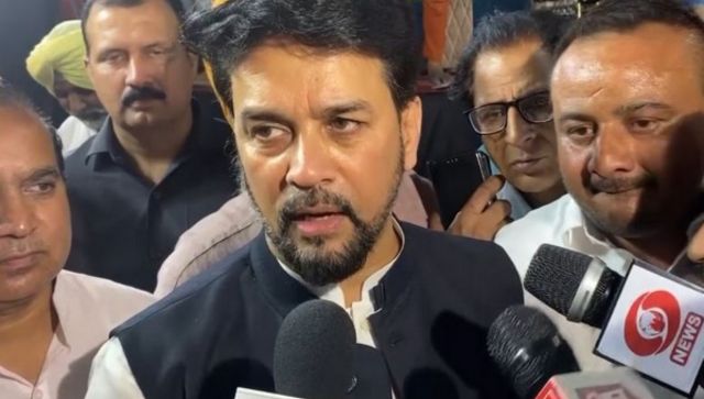 Wrestlers Protest: Sports Minister Anurag Thakur invites protesting wrestlers for talks Wrestlers Protest: Sports Minister Anurag Thakur invites protesting wrestlers for talks