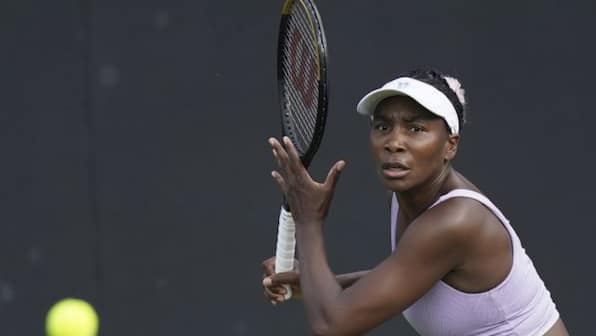 Venus Williams, aged 43 and ranked No 697, pulls off surprising win at Birmingham Classic