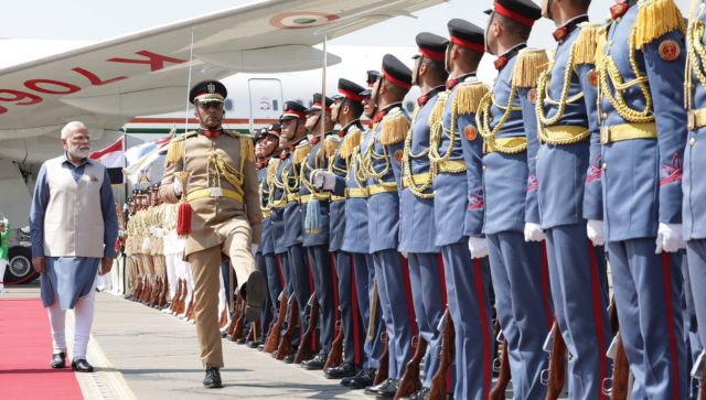 WATCH: PM Modi receives Guard of Honour in Cairo WATCH: PM Modi receives Guard of Honour in Cairo