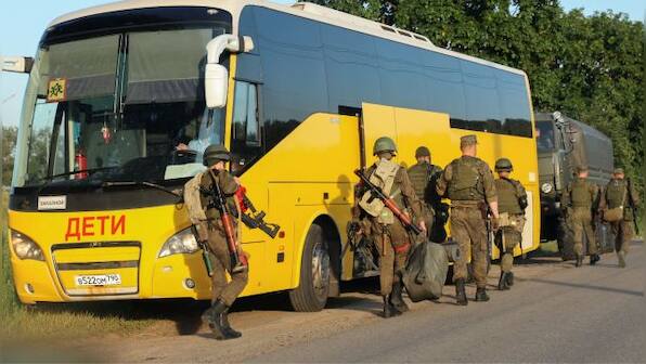 Wagner mercenaries retrace steps from Moscow to 'avoid splling of blood'