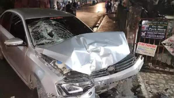 Elderly man fatally struck in hit-and-run incident: Search for culprit underway