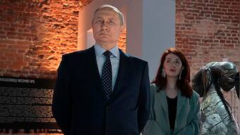 Will the East sell Russia out to Americans? Very few people in Moscow are worried