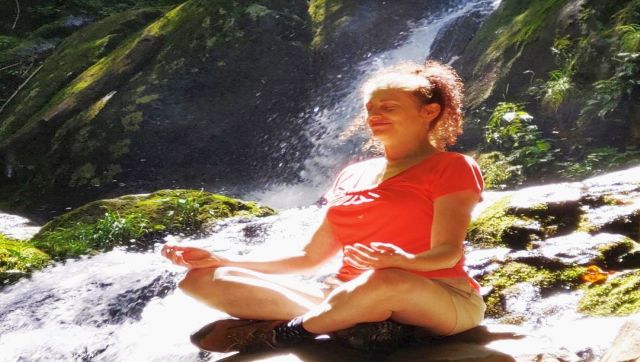 PM Modi and Annelies Richmond lead Yoga Day session at UN HQ: Who is the New York ballerina-turned-yogini? PM Modi and Annelies Richmond lead Yoga Day session at UN HQ: Who is the New York ballerina-turned-yogini?