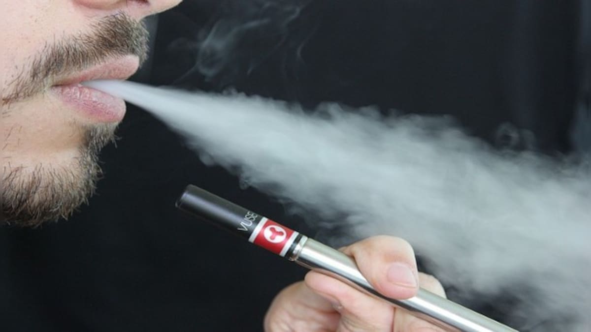 Flying and Furious: How vaping has led to a rise in air rage incidents